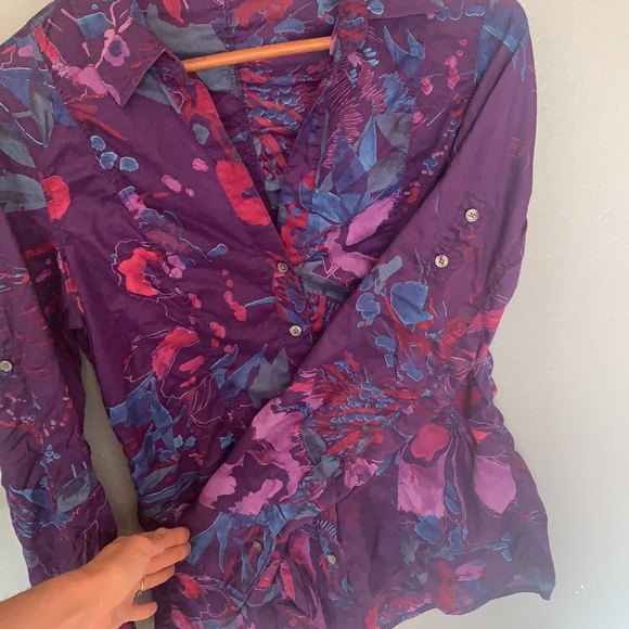 Express Button Down Top - Picture 3 of 10